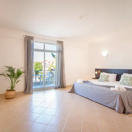 Smy Santa Eulalia Algarve Aparthotel