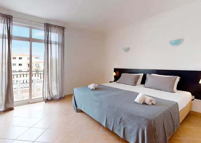 Apartmanhotel Smy Santa Eulalia Algarve 3*