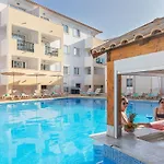 Aparthotel Smy Santa Eulalia Algarve 3*