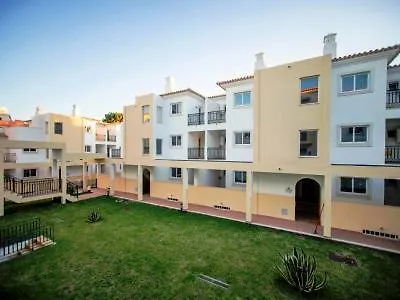 Smy Santa Eulalia Algarve Ξενοδοχείο με διαμερίσματα Αλμπουφέιρα