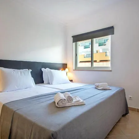 Ξενοδοχείο με διαμερίσματα Smy Santa Eulalia Algarve Αλμπουφέιρα