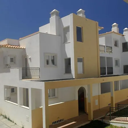 Smy Santa Eulalia Algarve Αλμπουφέιρα