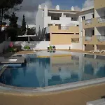 Smy Santa Eulalia Algarve 아파트호텔 3*